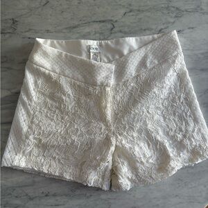 Cache White Lace Women Shorts